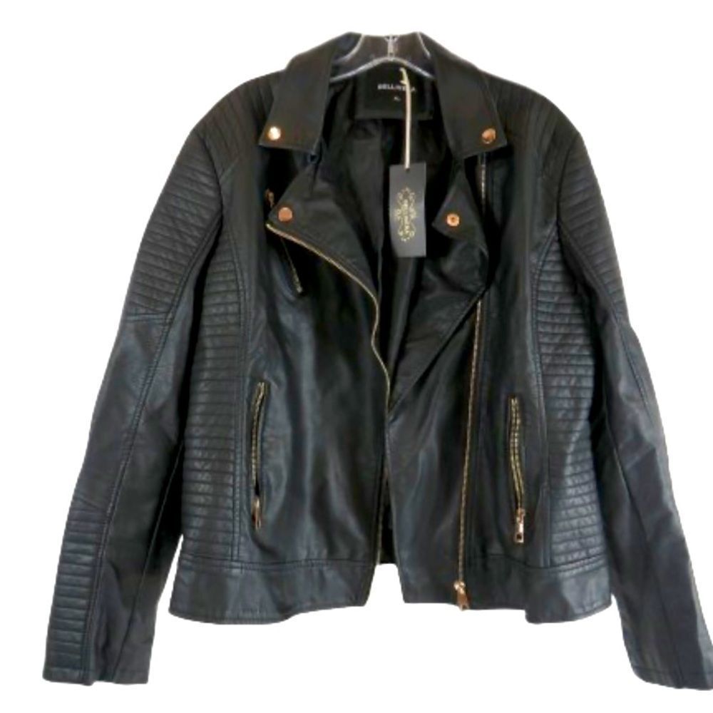 Brand: Bellivera
Type: Faux Leather Jacket
Black
Women
Extra Large
New With Tag